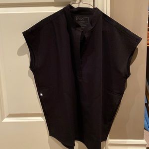 FIGS Rafaela Oversized Scrub Top Black